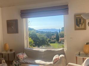 Villa avec piscine vue mer 4 chambres à Saint-Clair Le Lavandou