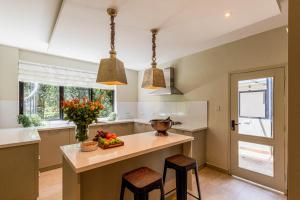 Macadamia Boutique Living