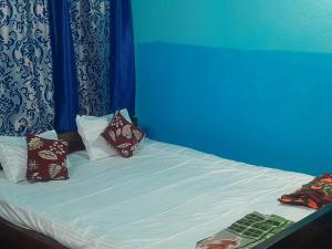 NEW SOURYa DUTI HOME STAY
