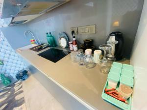 Gaylords spira stays sector 94 noida