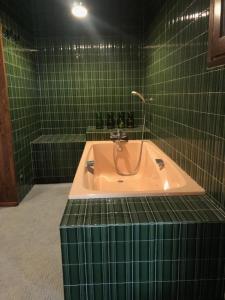 Appartements Appartement 220m2 15P avec Sauna, hyper center Luchon : photos des chambres