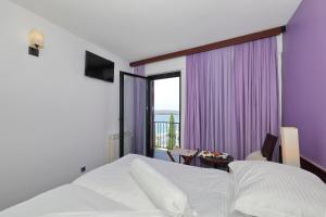 Superior Double or Twin Room with Balcony room in Hotel Adriatic