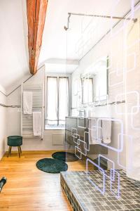 Maisons de vacances Chez Louis le Tonnelier, Sauna et espace detente prives : photos des chambres