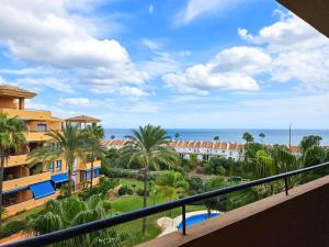 Beautiful sea views duplex penthouse in Manilva