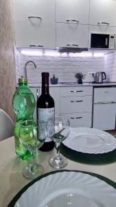 Pirosmani 18D, 18 floor