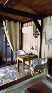 B&B / Chambres d'hotes Les Troglos de Beaulieu : photos des chambres
