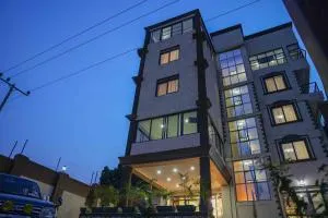 ENN Business Hotel - Bwebajja