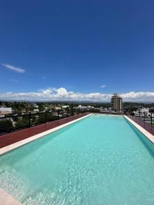 Depto de Verano, Terraza y Pileta en Pleno Centro
