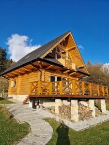 Dom z Bali Zawoja z widokiem na Babią Górę - Krzeszów Dolny