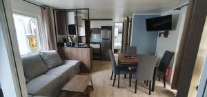 Campings mh 6 pers ensoleille Bois Masson : photos des chambres