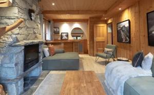 Chalet Les Arolles- Catered Chalet -Half Board