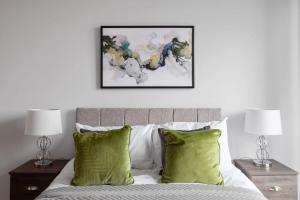 Stylish Contemporary 1BR Apartment in Birmingham