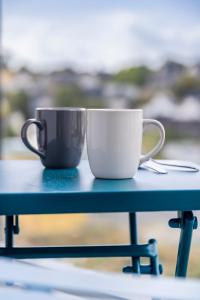 Appartements Flambant neuf sur le port avec parking : photos des chambres