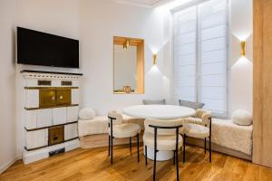 2BR-2Bathrooms-6Pers-Montparnasse-Paris 15-AC