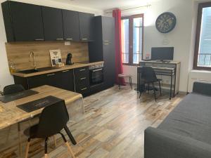 Appartements Sanary Paradise Port Climatise : photos des chambres