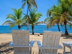 Estancia Nana apartamento vista al mar piscina WIFI cocina completa aire acondicionado Lavadora secadora