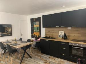 Appartements Sanary Paradise Port Climatise : photos des chambres