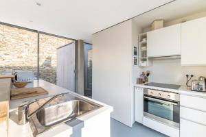 Maisons de vacances Habiter la ville, un art contemporain : photos des chambres