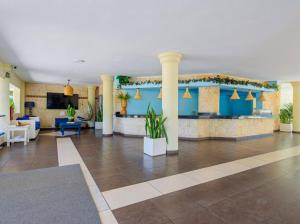 Estancia Nana apartamento vista al mar piscina WIFI cocina completa aire acondicionado Lavadora secadora