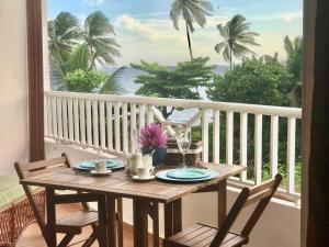 Estancia Nana apartamento vista al mar piscina WIFI cocina completa aire acondicionado Lavadora secadora