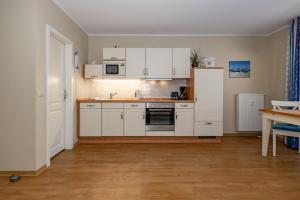 Urlaubsräume am Meer Urlaubsräume am Meer 1-11