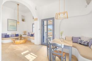 Seaside 5BDR Bliss in Mykonos