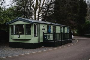 Beautiful 3bed Caravan on Windermere - on White Cross Bay Holiday Park