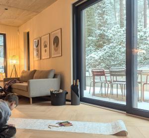 Waldvilla mit Tiny House im Küstenwald