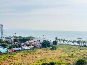 Ocean Breeze Studio 31