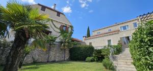 Old Stone Villa with Pool, Jacuzzi, Walled Garden - Villa Kristina