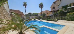 Old Stone Villa with Pool, Jacuzzi, Walled Garden - Villa Kristina