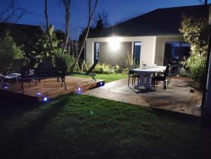 Logrment entier 8 personnes circuit 24h