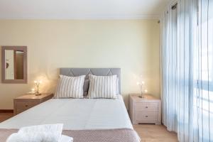 Sunnyside Suite-Portimão (Great beaches & Nearby Golfing)