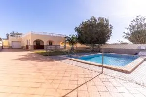 TrendyHomes Chalet Retamar - Retamar