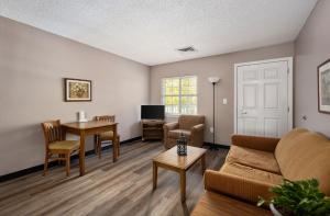 Affordable Suites Greenville