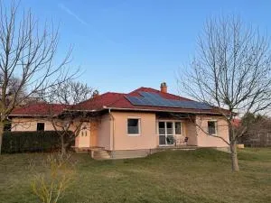 Bokros Vendégház - Pusztazámor