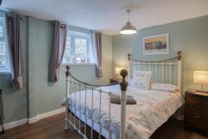 Beachwood - 2 Bedroom Cottage - Penally