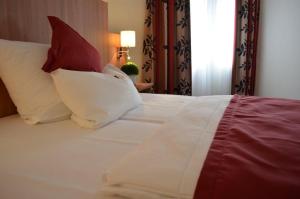 Business Room room in Ambassador Hotel