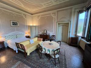 Big Scuderia Country Mansion 5500SquareFeet