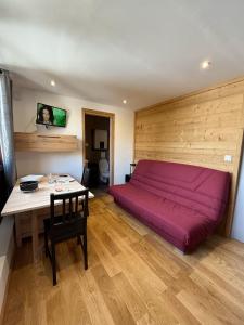 Appartements Le 3300 - 42 - Studio vue piste - 2 pers : photos des chambres