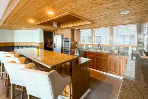 Captain’s Quarters