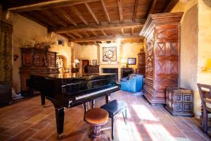 Maisons de vacances Chateau Les Fournels : photos des chambres