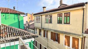 Casa Dora by Ca-Sa Check