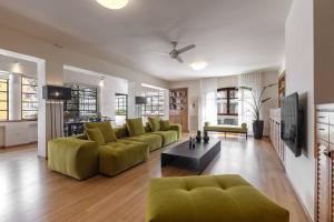 Ma Maison No8 Downtown Villa, Indoor Heated Pool