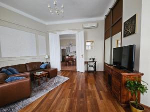 Margaret Buda Apartman city view