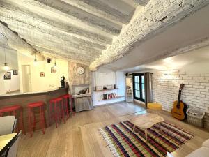 Appartements Toits Vieil Aix - Appartement de charme avec terrasse d'exception centre ville historique proche Cardeurs Et Mairie : photos des chambres