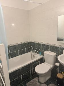 Close to Paris & Disney