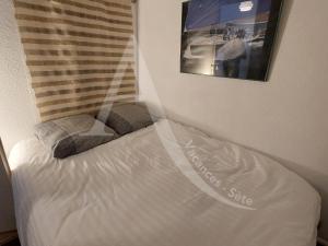 Duplex avec double terrasse 1ere ligne de mer, wifi et climatisation