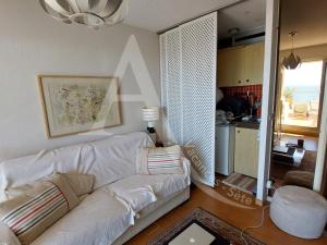 Duplex avec double terrasse 1ere ligne de mer, wifi et climatisation