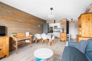 Au Bon Cœur l Golf l View l By CosyHome